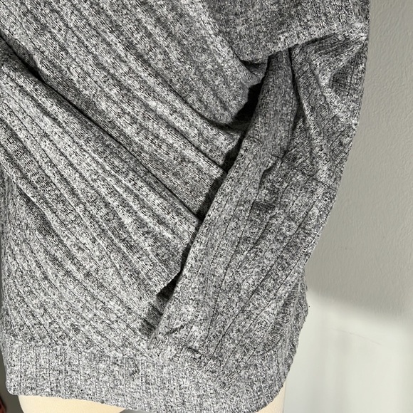 Juicy Couture Sz Med - Picture 3 of 6